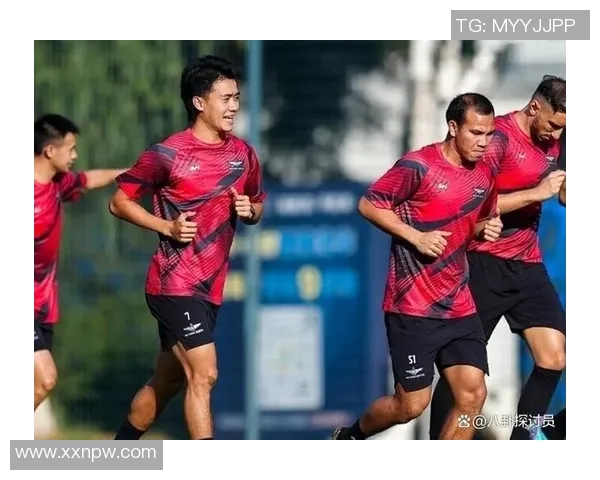 亚冠精英联赛精彩瞬间瓦科破门助力球队晋级之路